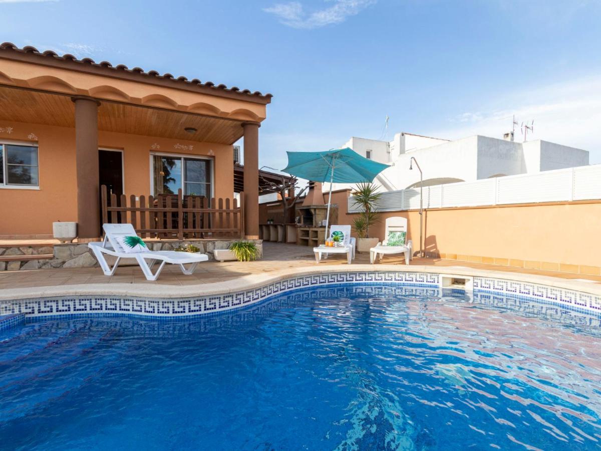 Holiday Home Lorena By Interhome Riumar Exterior foto